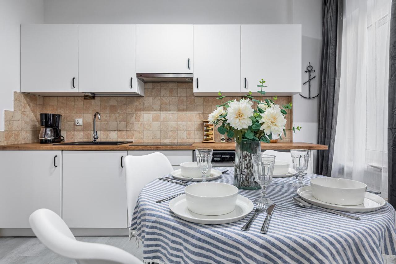 Morski Apartament Arciszewskiego By Noclegi Renters Kołobrzeg Exteriör bild